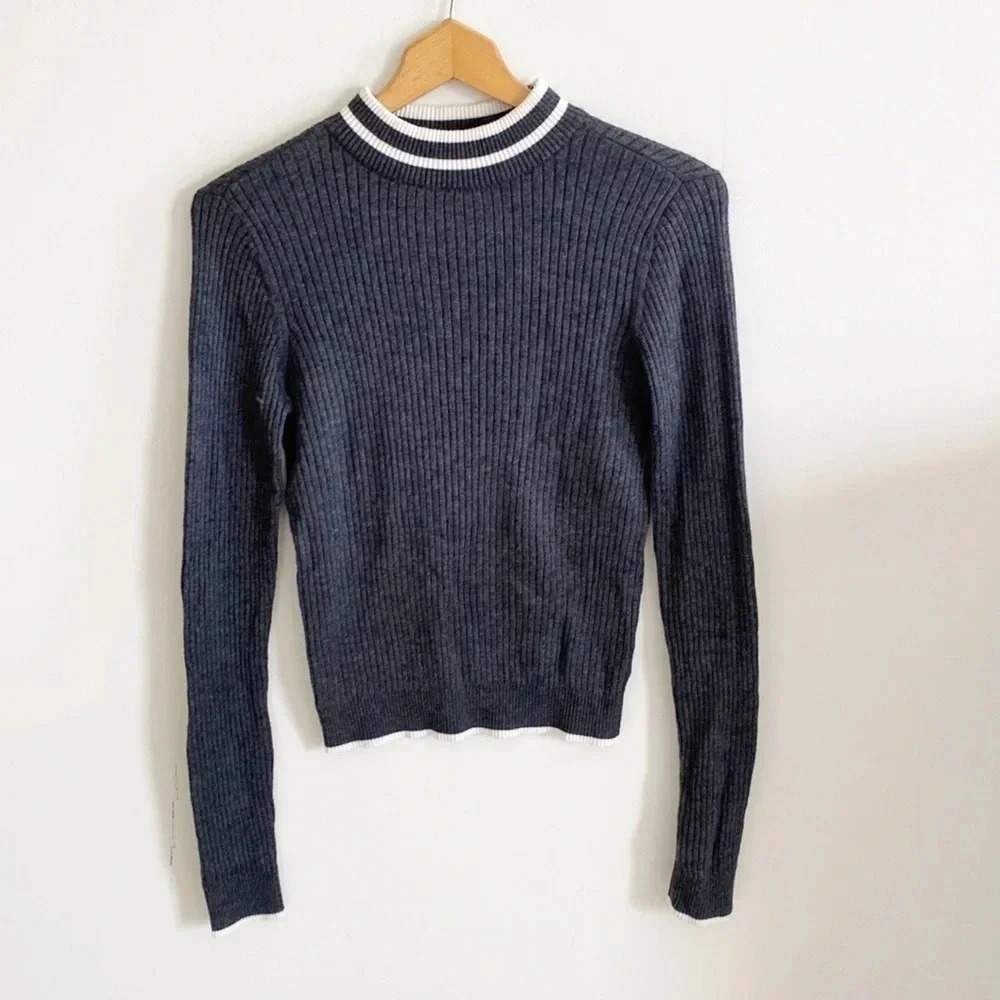 Aeropostale dark gray long sleeve ribbed lightweight high neck sweater